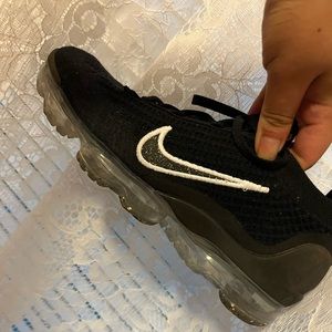WOMEN'S NIKE AIR VAPORMAX 2021 FLYKNIT RUNNING SHOES
